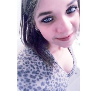 Meet your Posher, Maria elba